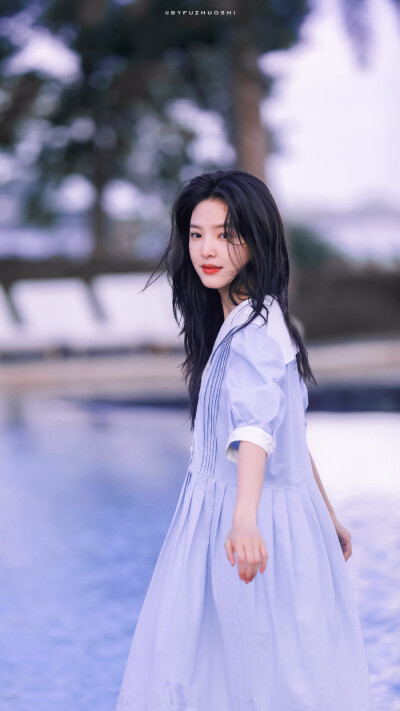 章若楠（图源见水印）