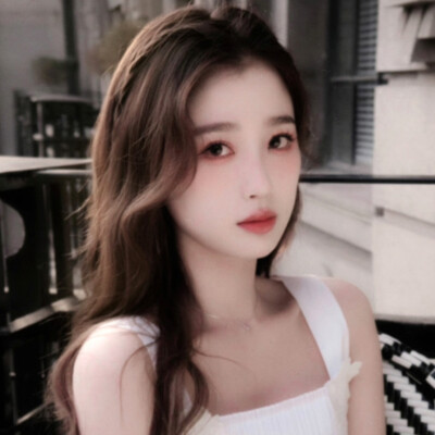     //… たそがれ黄昏降临“けもの犬”