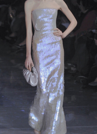 Armani Priv e Couture Spring 2010