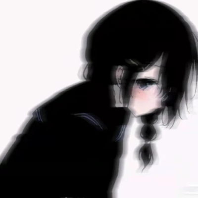 动漫模糊高冷头像。