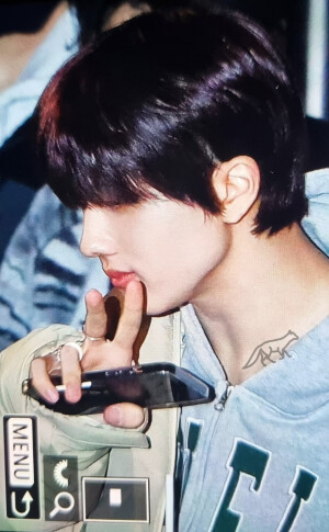 CR:Renard_JS /GCT825