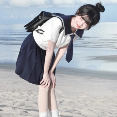 背影女头