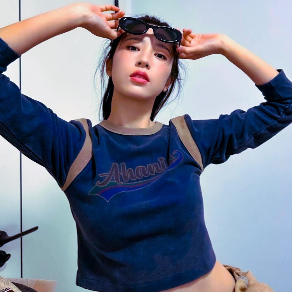 单人头像周雨彤头像可爱搞怪风格个性有趣沙雕美女气质