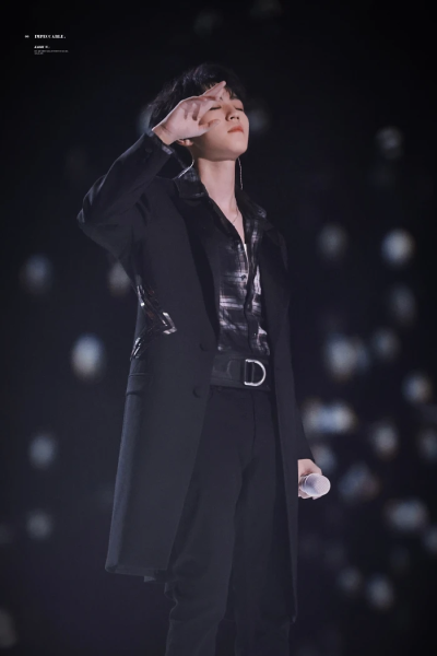 爱江山更爱美人
王俊凯
2823江苏跨年演唱会