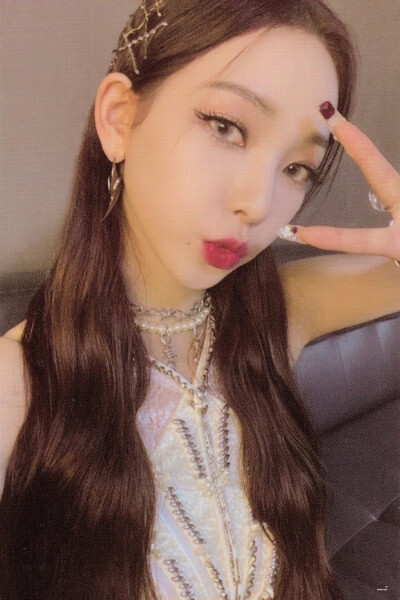 柳智敏小卡扫图