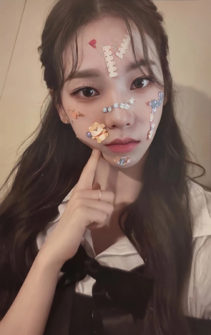 柳智敏小卡扫图