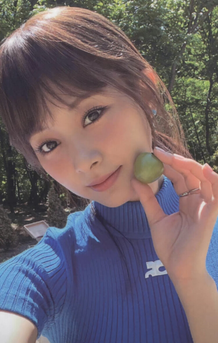 周子瑜小卡扫图