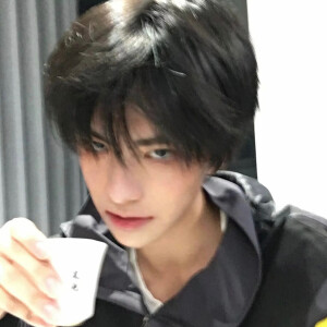 真人男头