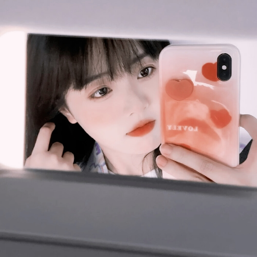 //:你 的 心 有 一 道 墙♥
©小兔醉奶