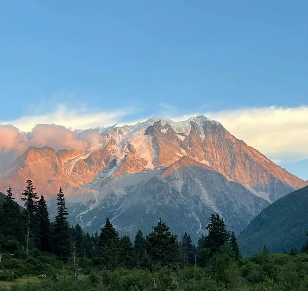 INS高级感背景图