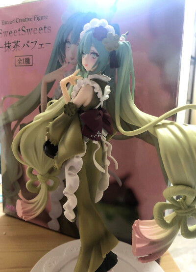 手办