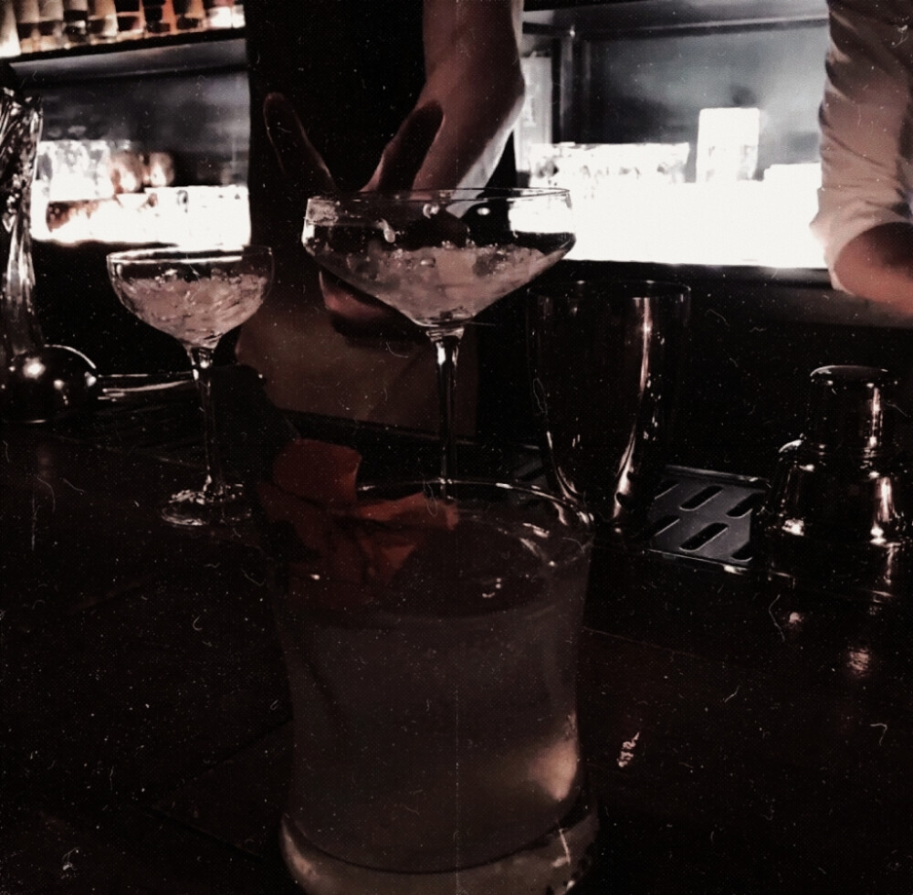 And tonight I will be by your side.
#郑号锡
江尢