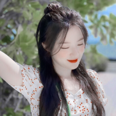 //:昨 日 晴 空㐅叶舒华♡
©斯莱特林不知名巫师