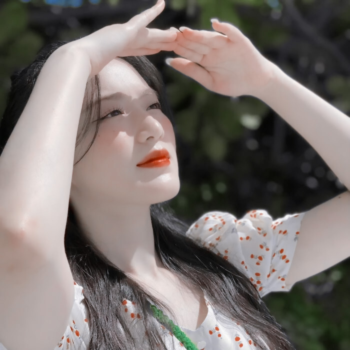 //:昨 日 晴 空㐅叶舒华♡
©斯莱特林不知名巫师