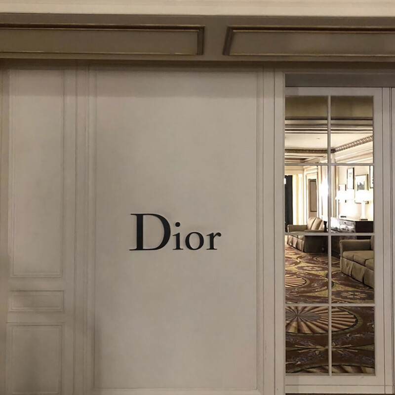 Dior