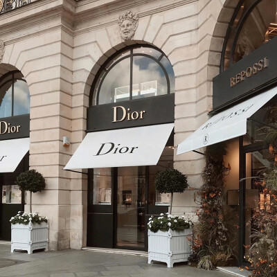 Dior