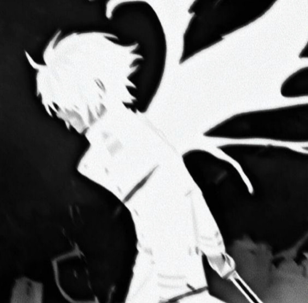 ✰