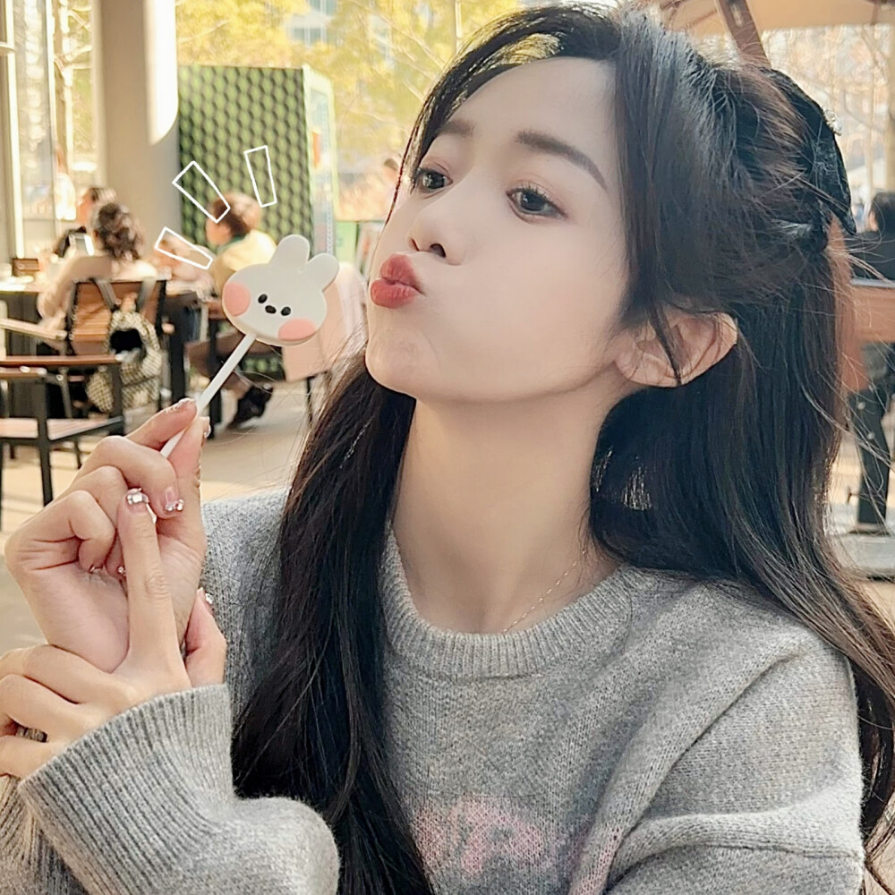 闺蜜头像 dt三色堇儿