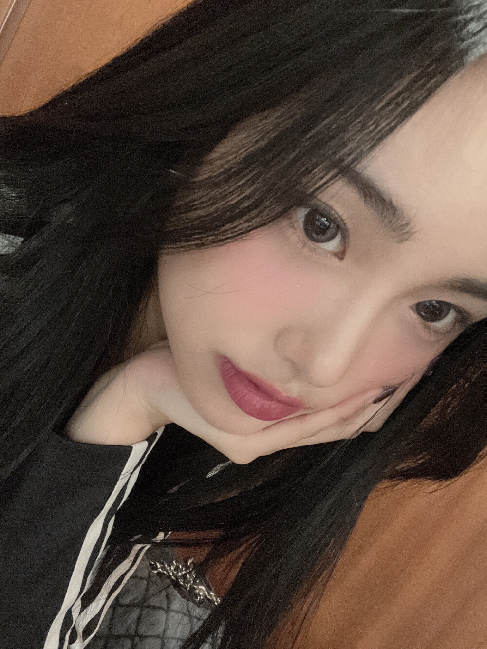 AISHA许庾琳 weverse