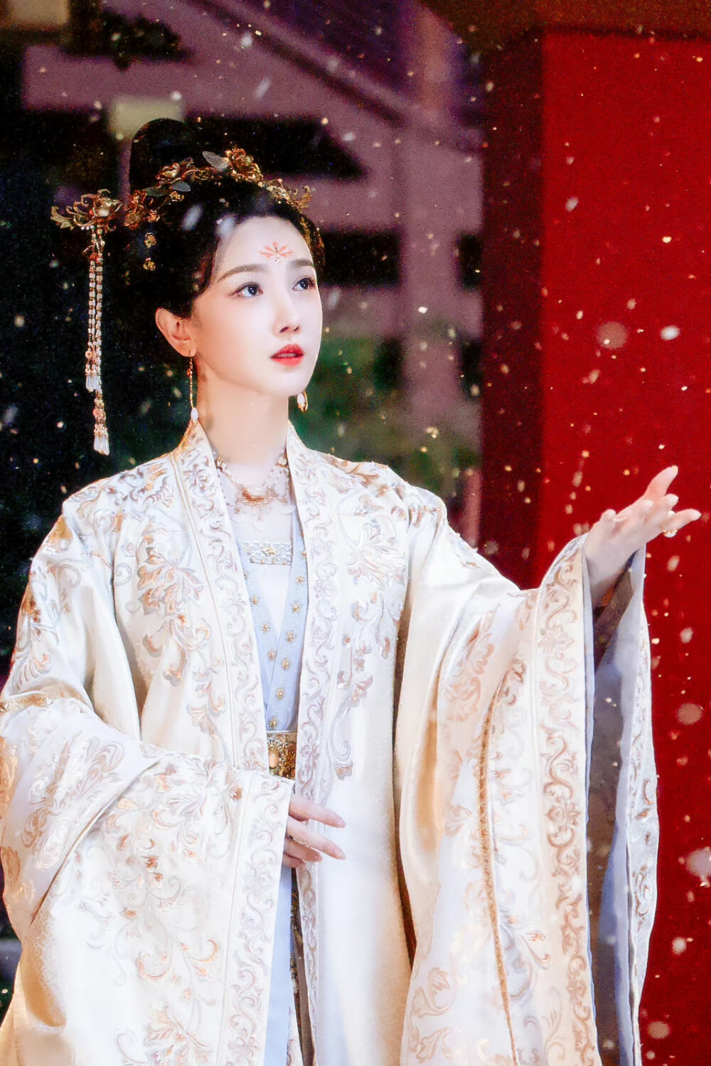 一念关山
cr.甜灯啊