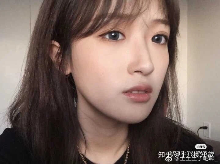 严浩翔姐姐严薇好漂亮