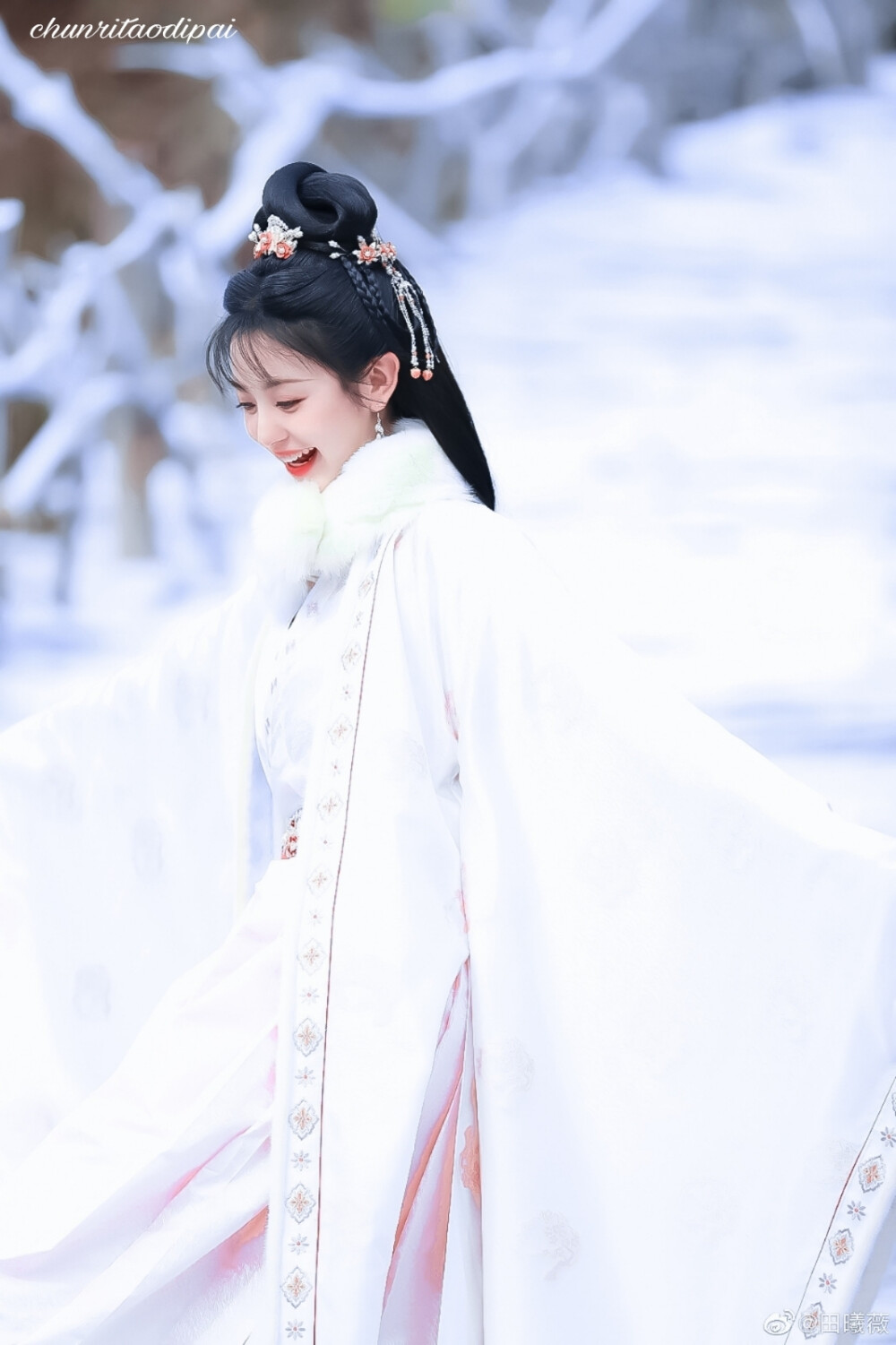 
雪地小精灵