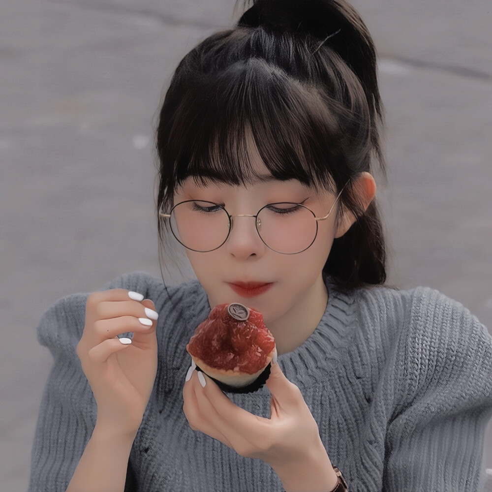 天空島＊（生存指南）- yourself
#裴珠泫
©许辄
文案©别春里