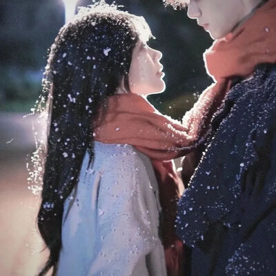 真人情侣头像ᨐ.