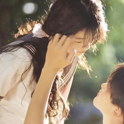 真人情侣头像ᨐ.