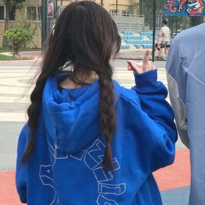 真人情侣头像ᨐ.