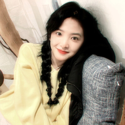 '下午茶
*章若楠