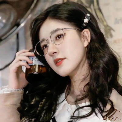 赵露思神仙头像