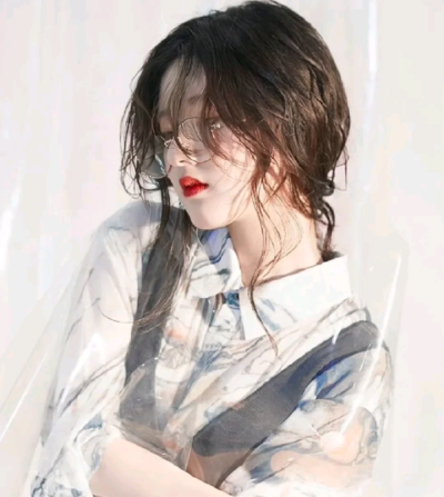 赵露思神仙头像