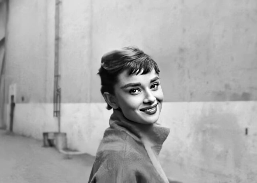 Audrey Hepburn by Mark Shaw ​​​ 1953 ​​​