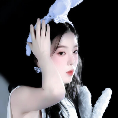 凌晨时天光:Thursday’s Child Has For Go