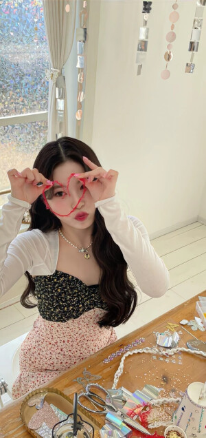 “请大胆的成为更喜欢的自己吧.”