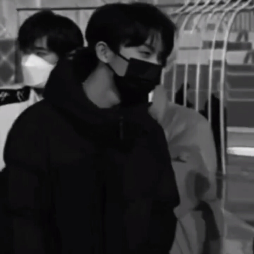 又发什么疯