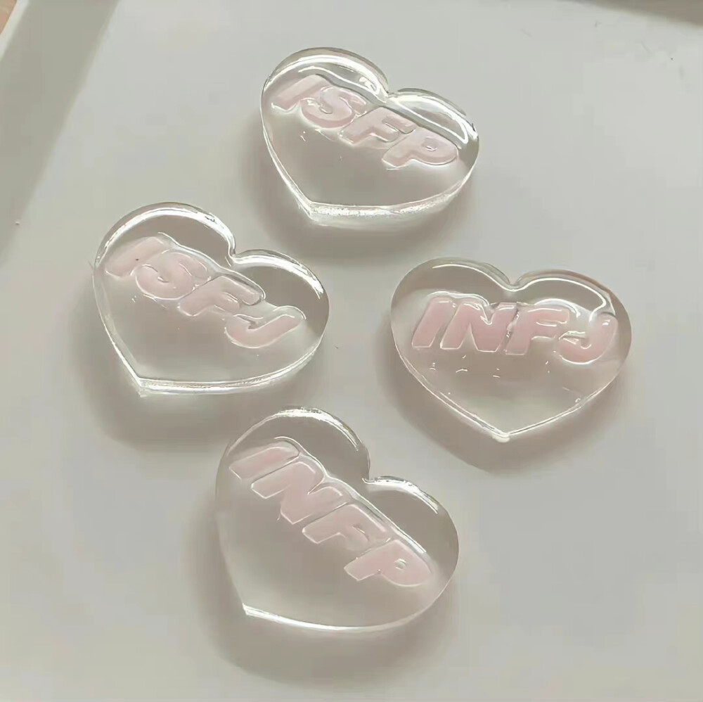 [朋友圈背景图ins风]
落日、微风、鸟叫、虫鸣，是夏天最舒服的组合了