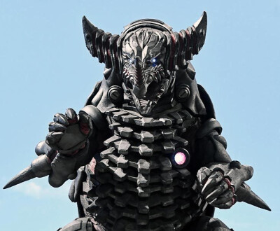 机械怪兽-机械哥莫拉