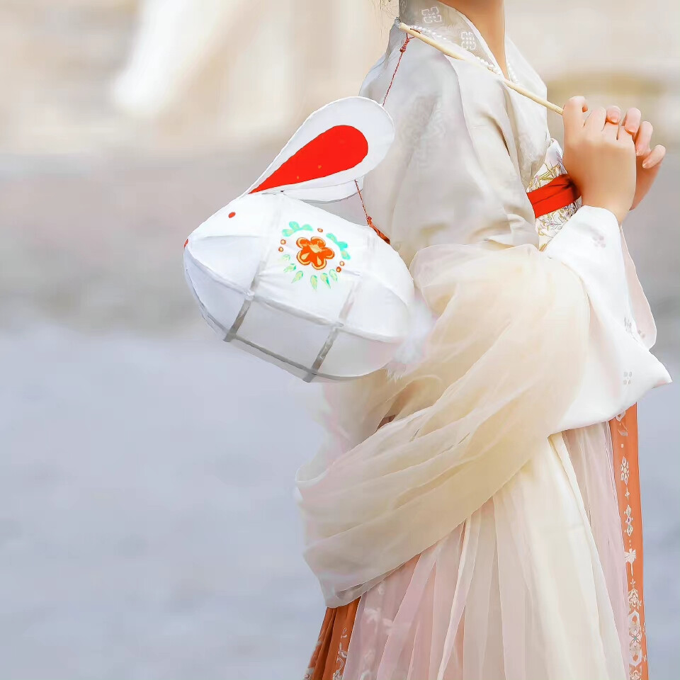 宋伊人┆cr@凉荔汽水