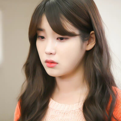 IU | 最佳李纯信
cr:__南宫_