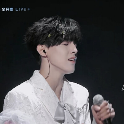 张泽禹可二改
看简介改图