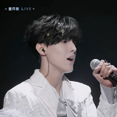 张泽禹可二改
看简介改图