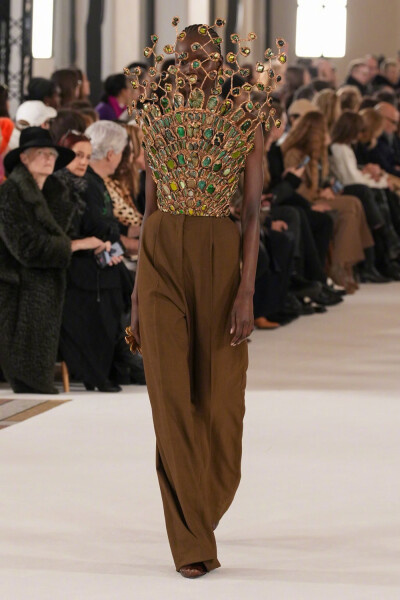 Schiaparelli 2023 S/S Haute Couture