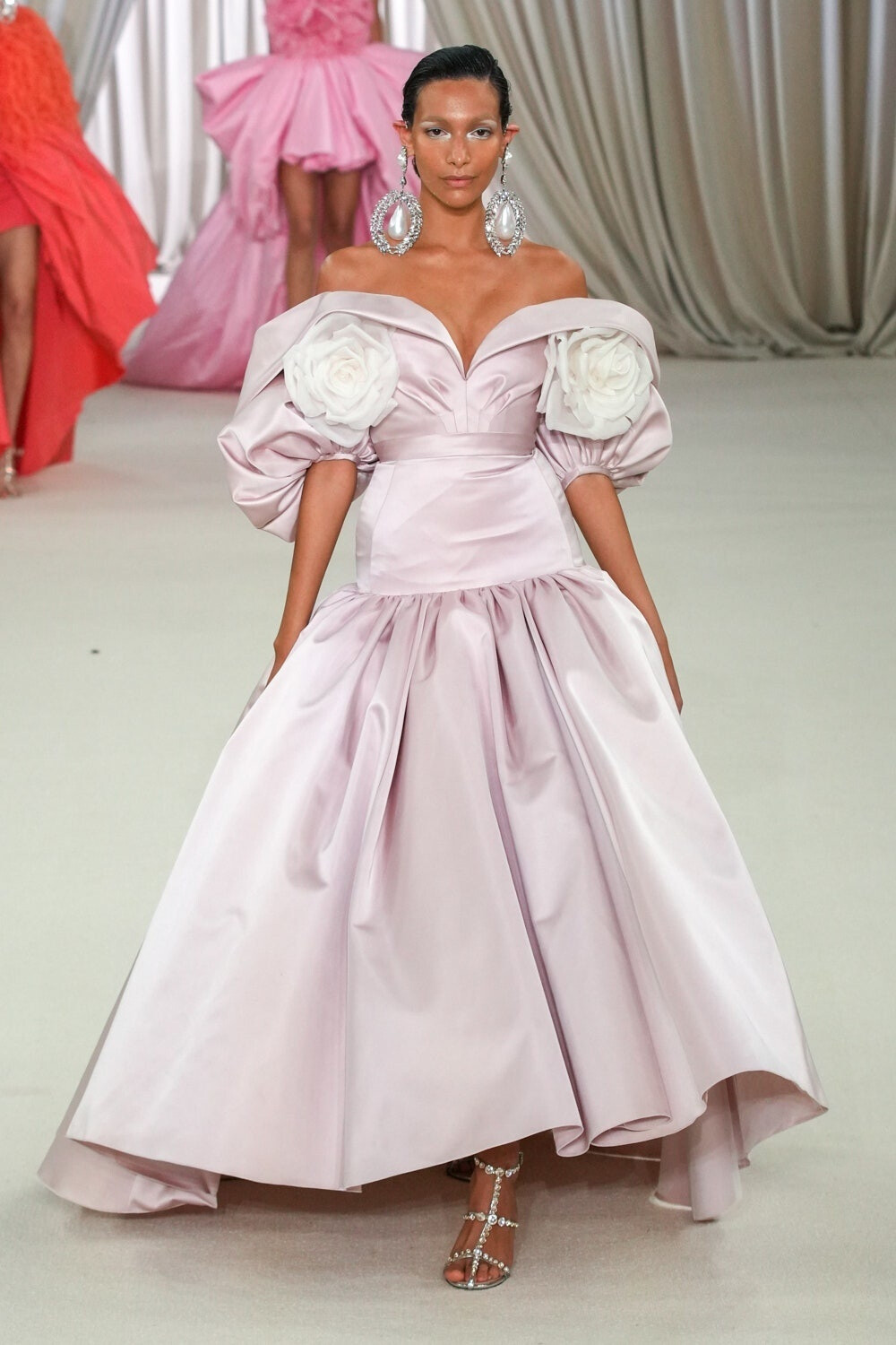 Giambattista Valli 2023 S/S Haute Couture