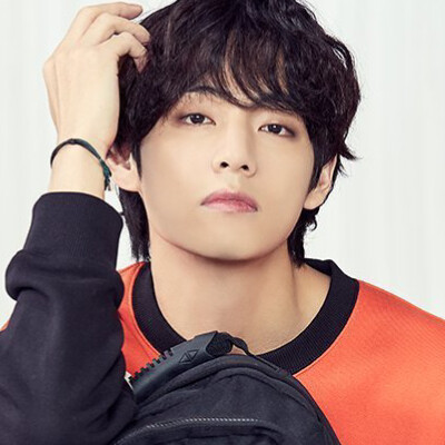 单凭热烈创造的梦境