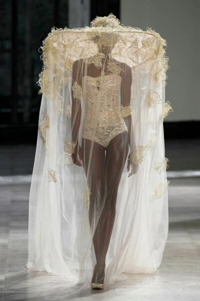 Tony Ward 2023 S/S Couture