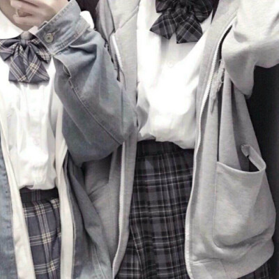 闺蜜真人头像。