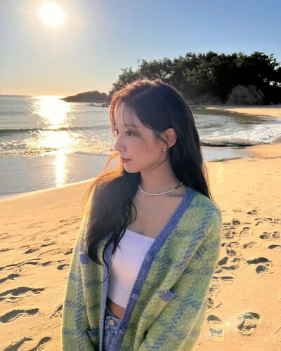 郑叡仁
©logo 侵删.