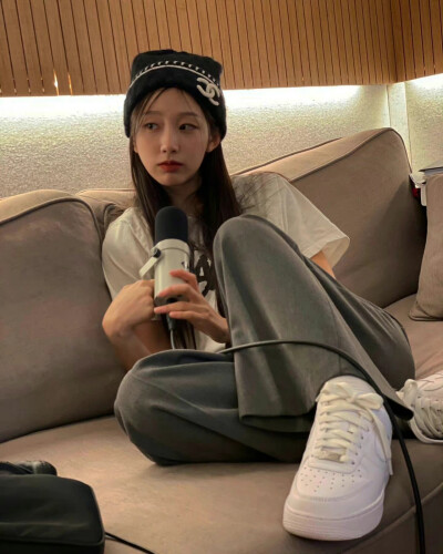 郑叡仁
©logo 侵删.